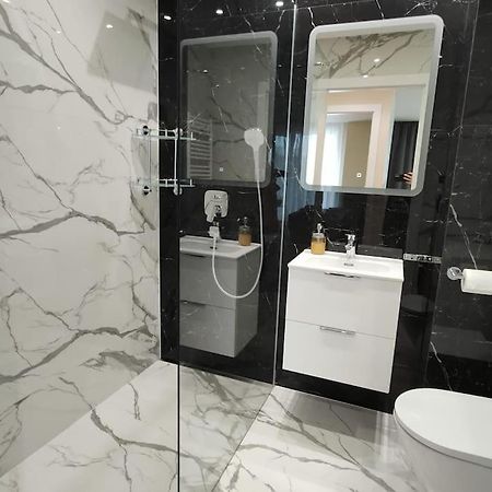 Piekny Apartament 3-Pokojowy Katowice Kültér fotó