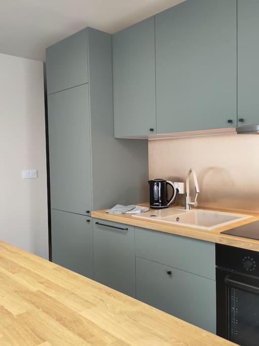 Piekny Apartament 3-Pokojowy Katowice Kültér fotó